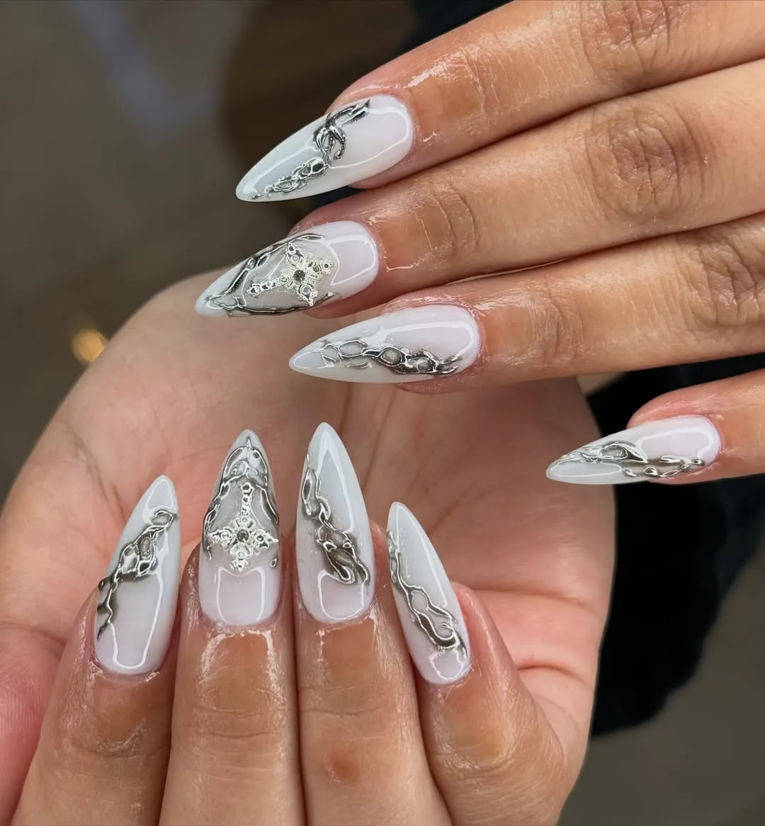Milky Base with 3D Silver Outlines