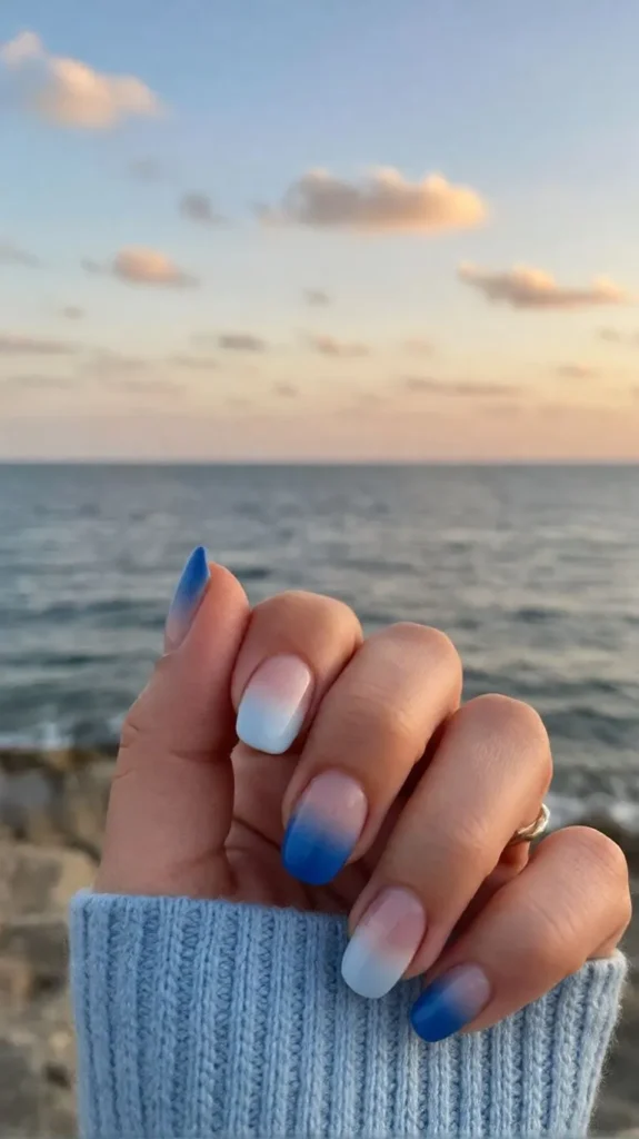 Ombré Blue to White